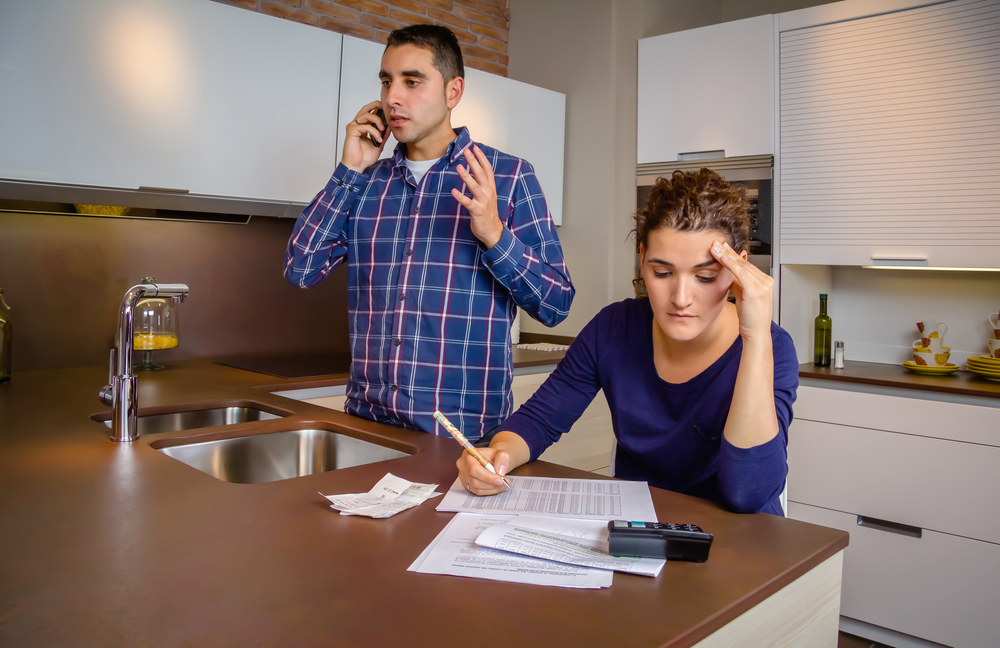 How to talk about financial woes in your family